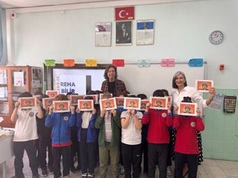 REHA BİLİR, OVA UN İLKOKULU ÖĞRENCİLERİ İLE BULUŞTU